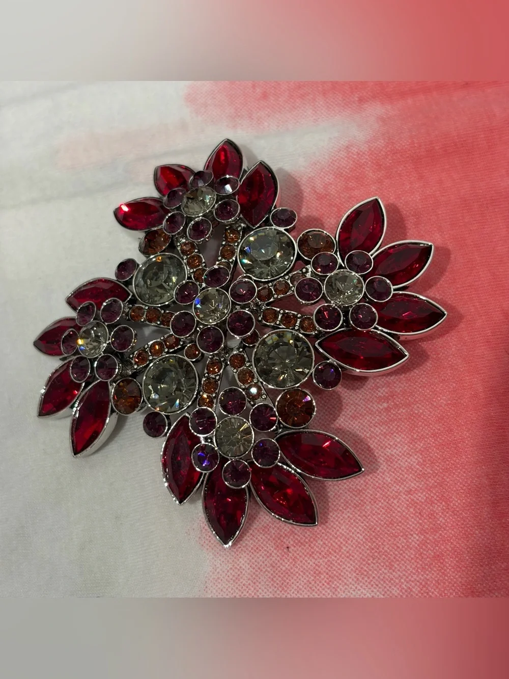 Joan Rivers Rare Elegant Red Stone Crystal Floral Brooch Excellent Perfect Shape